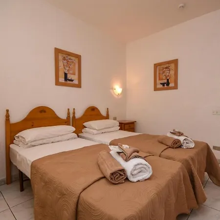 Cristian Sur 26 One Bed *